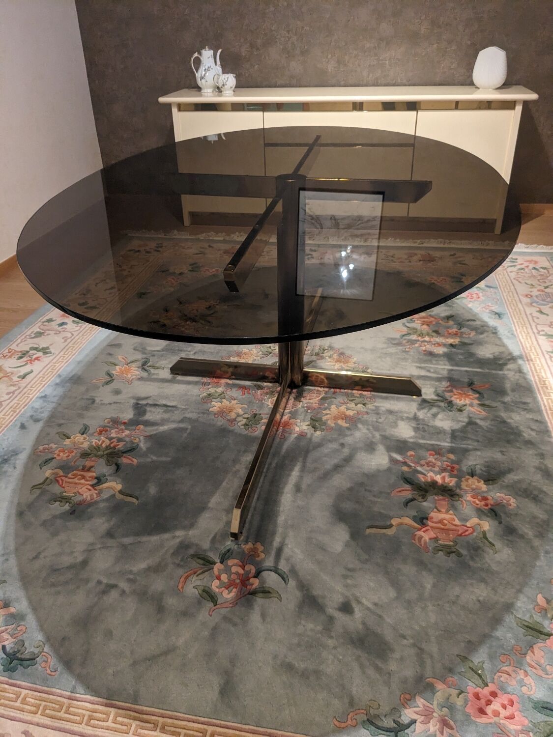 Oval dining table Roche Bobois