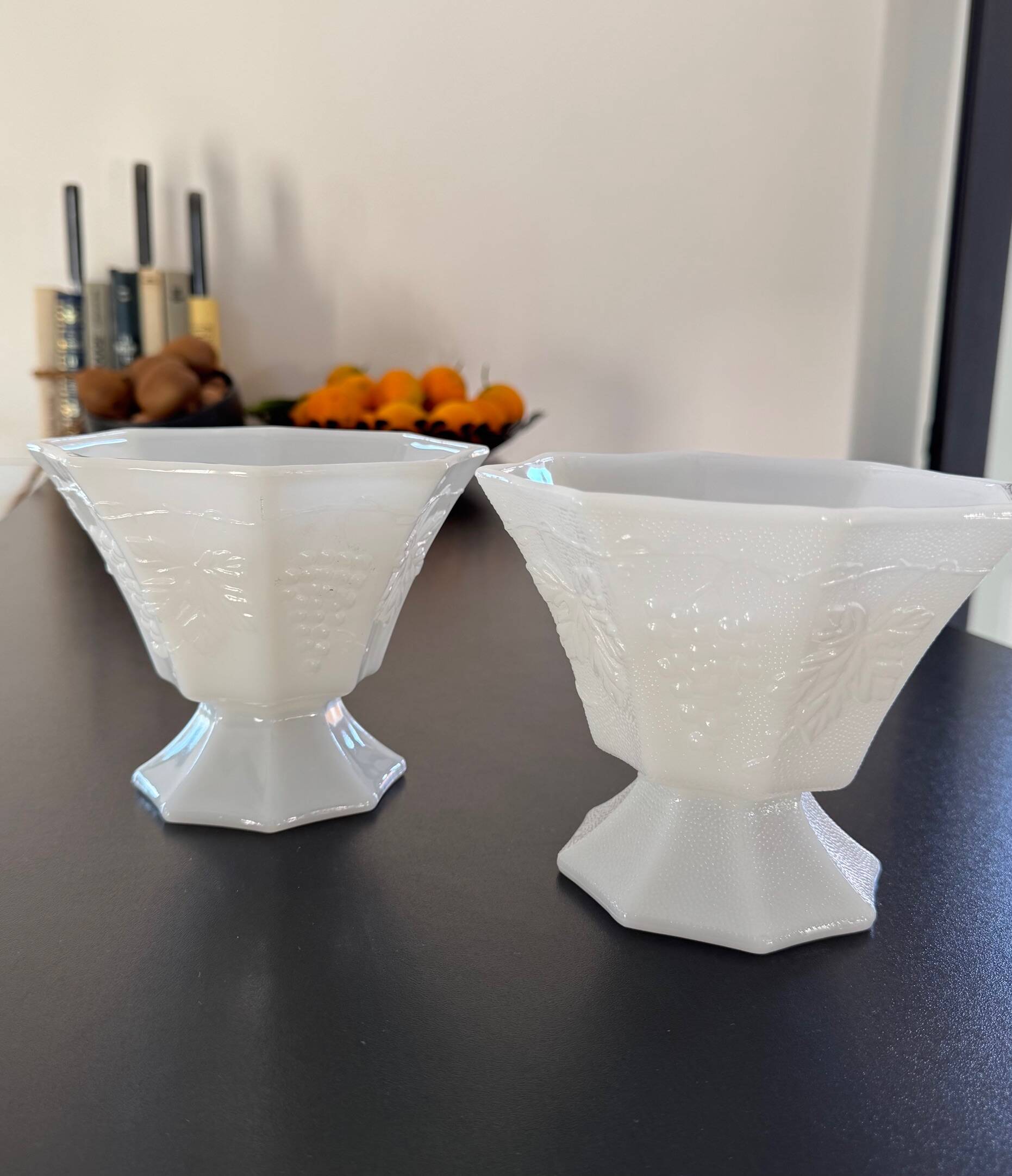 2 Opalines / Milk glass bowls