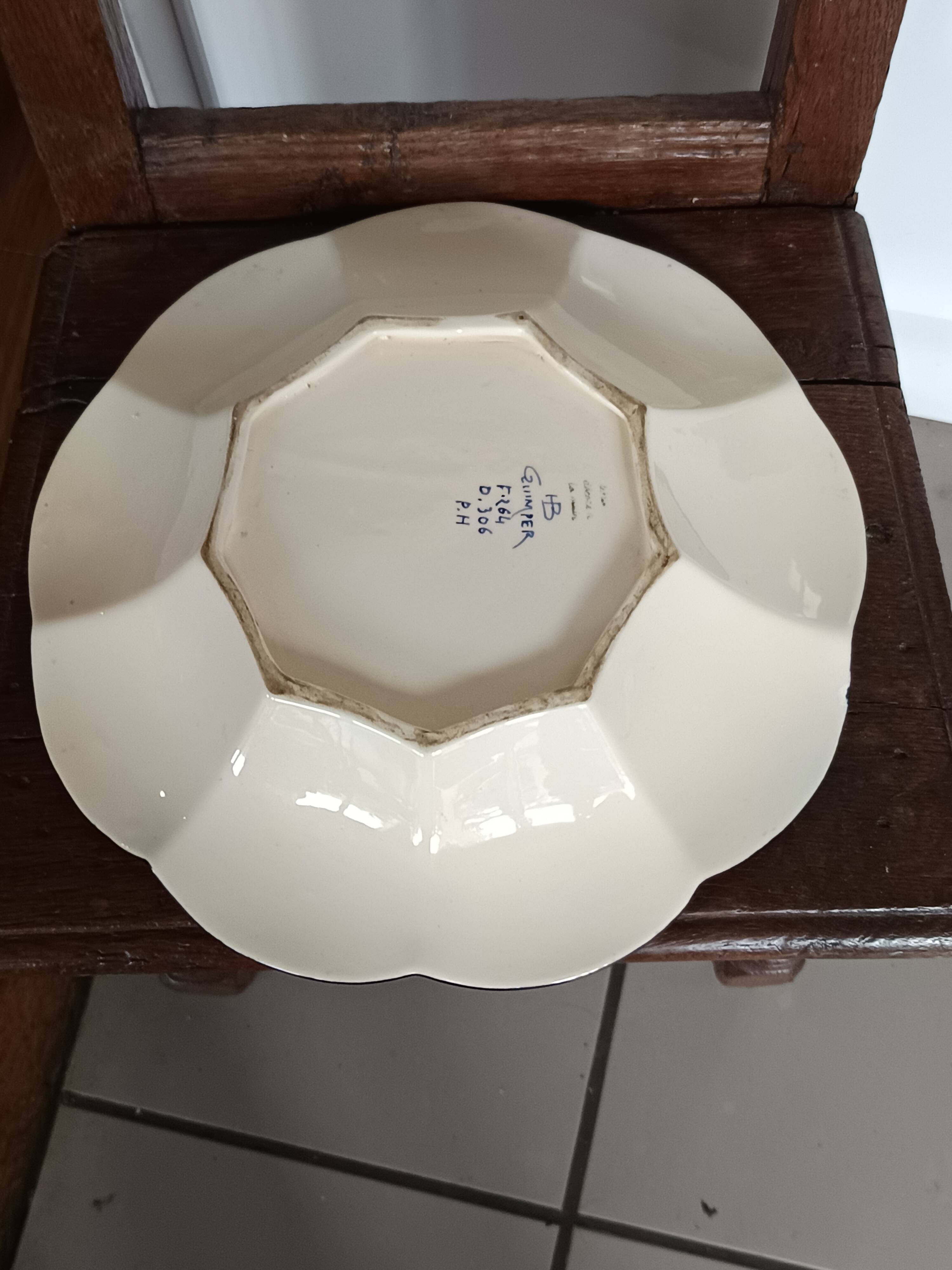 HB Quimper ceramic fruit bowl with beaded decoration