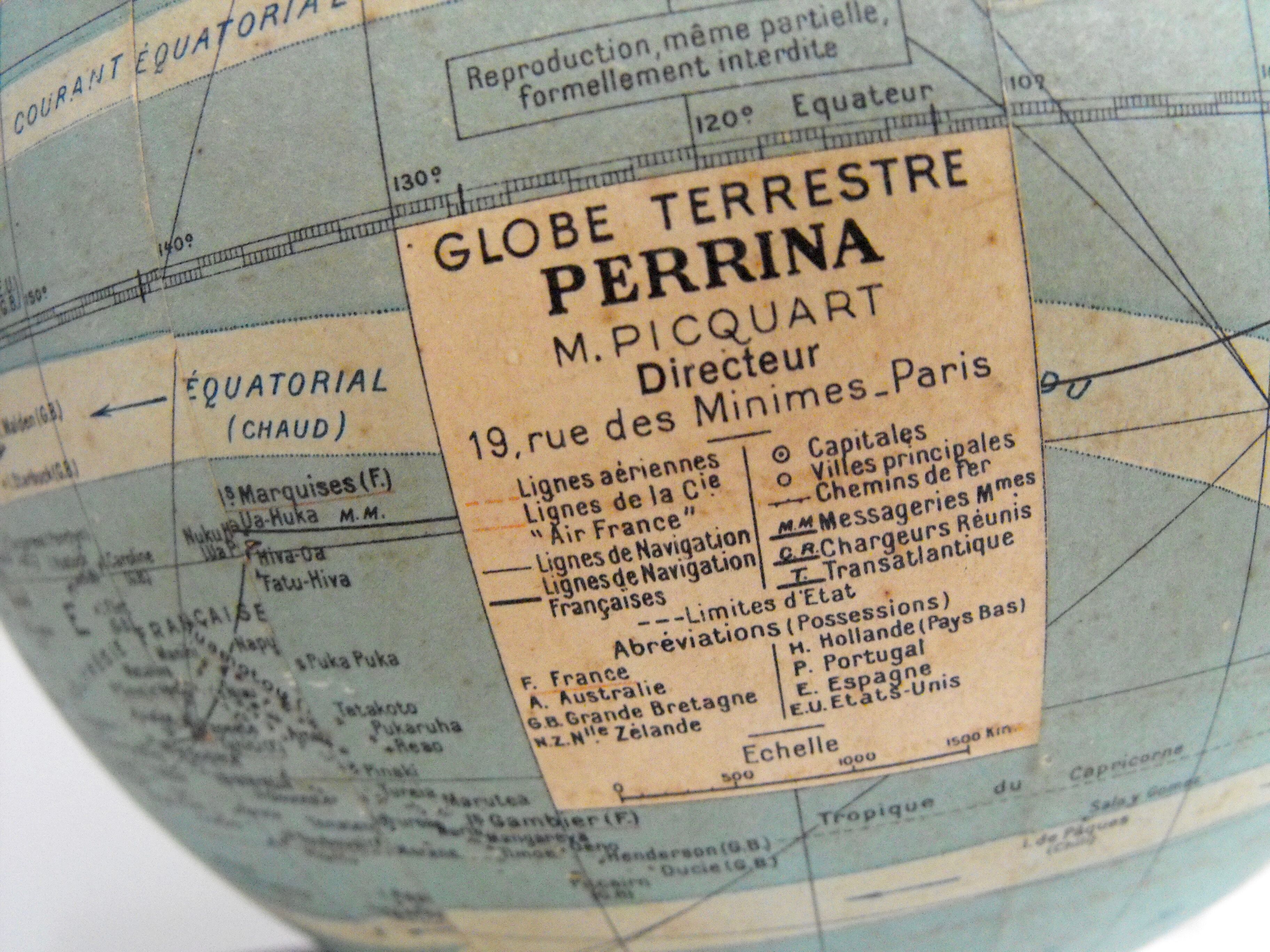 Globe Earth Perrina glass 50-60