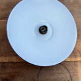 Industrial lampshade in enamelled sheet metal