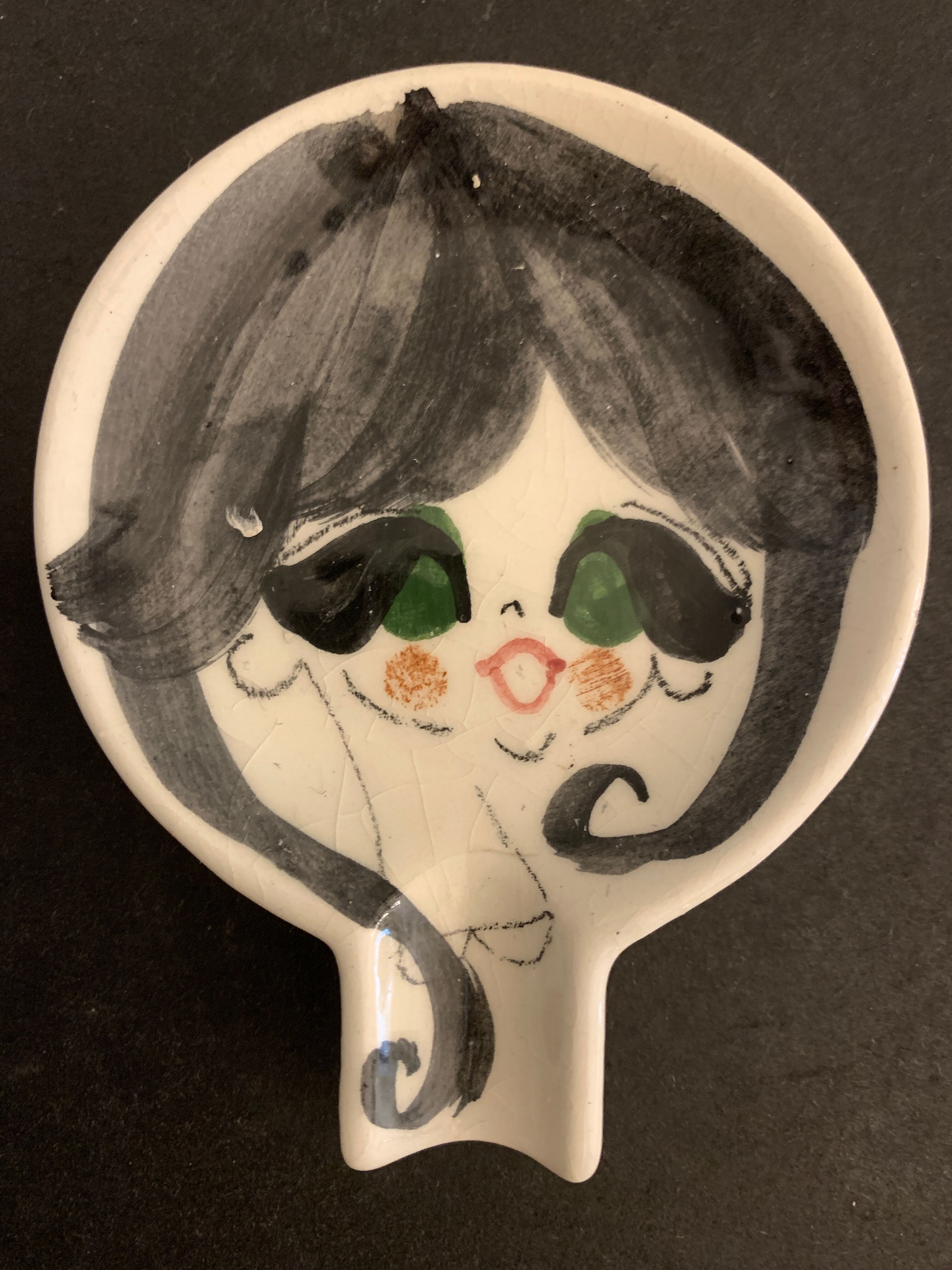 4 individual Italian ceramic stackable ashtrays with women's faces