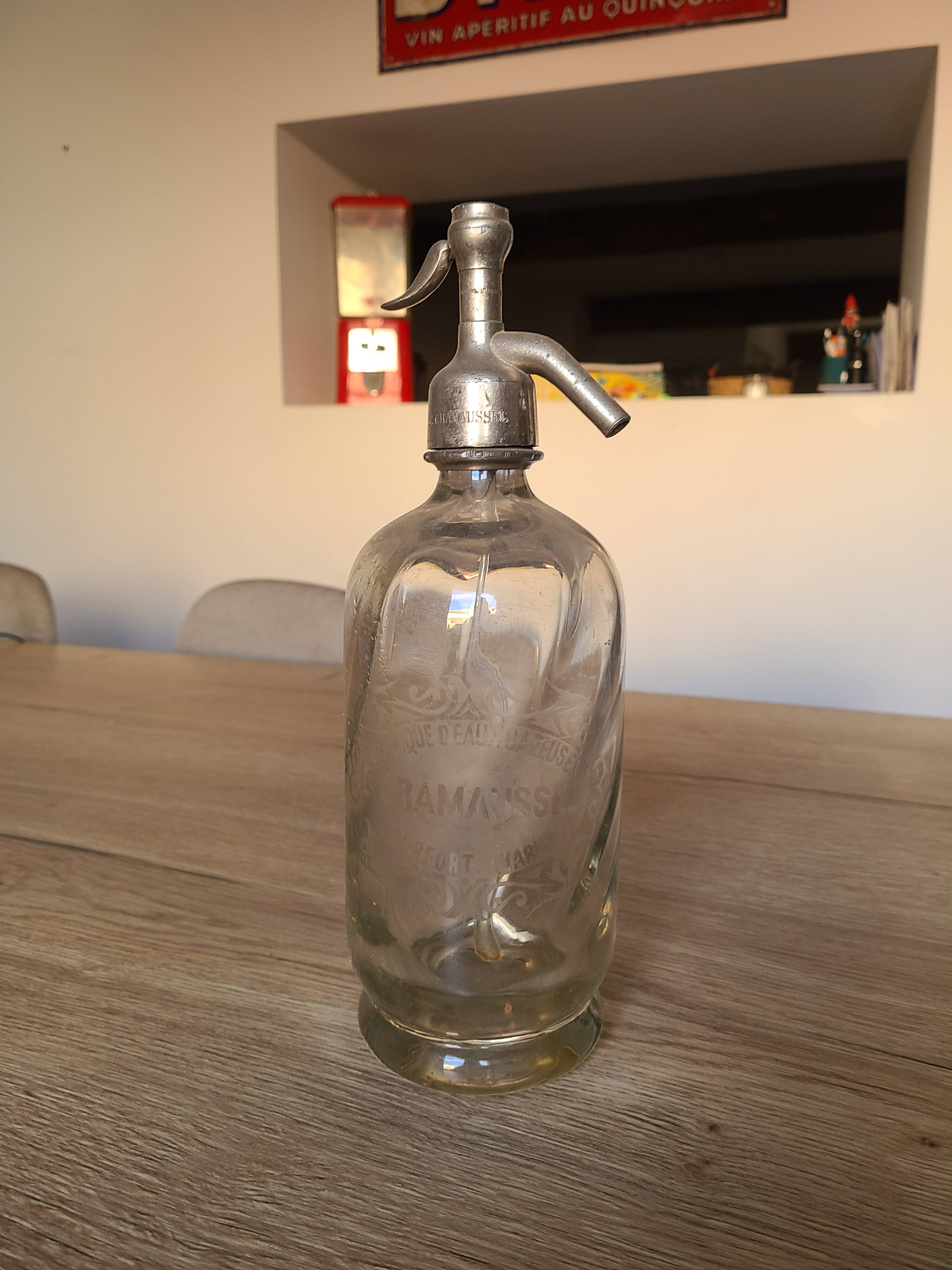 Siphon bottle, SELZT water