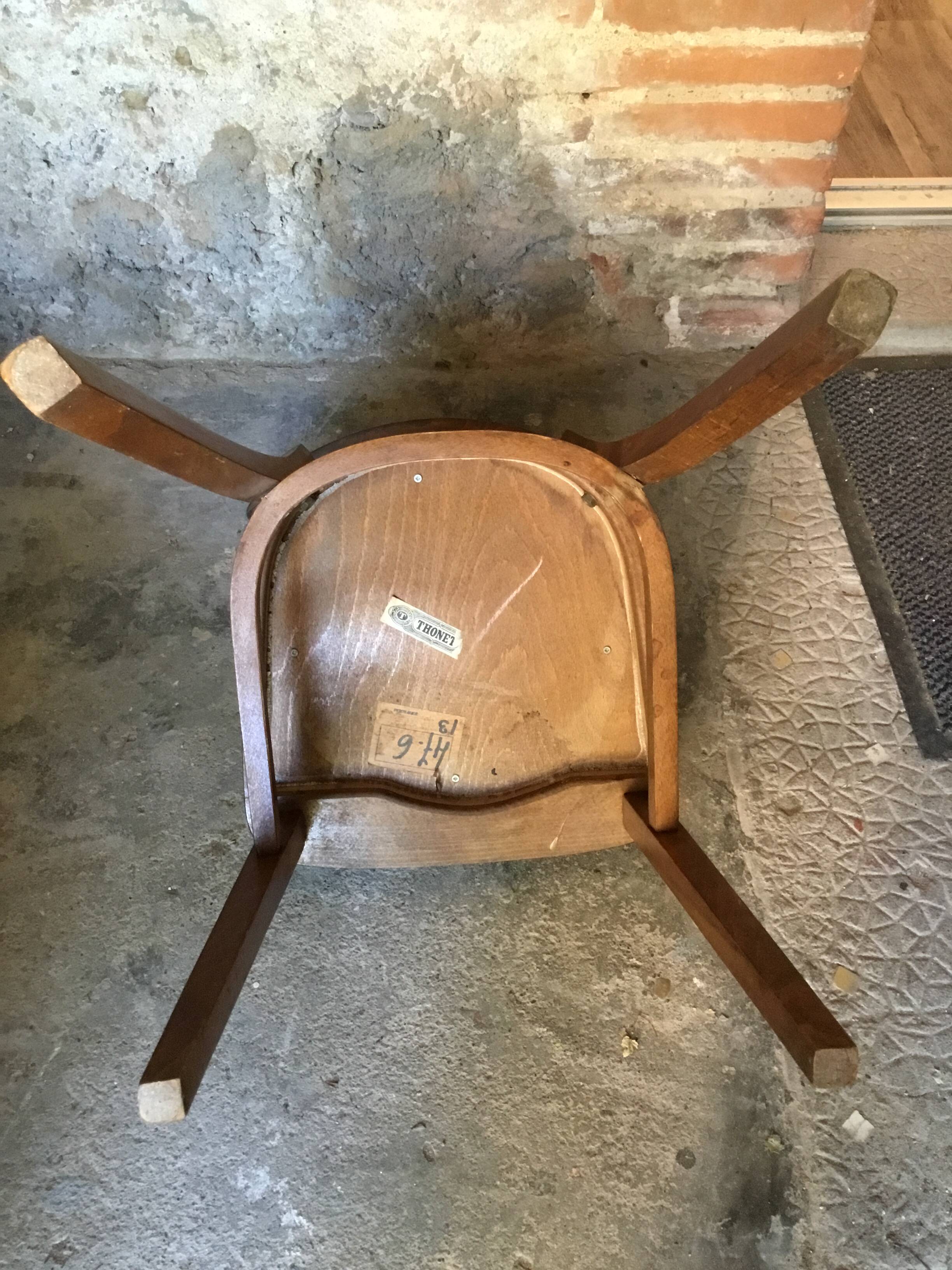 Lot de 3 chaises bistrot thonet bois courbé et skaï marron