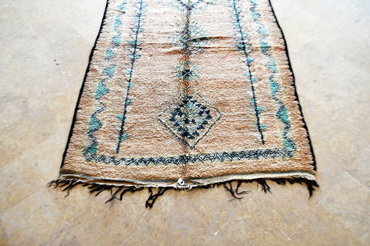 Vintage Boujaad rug 385 x 165 cm