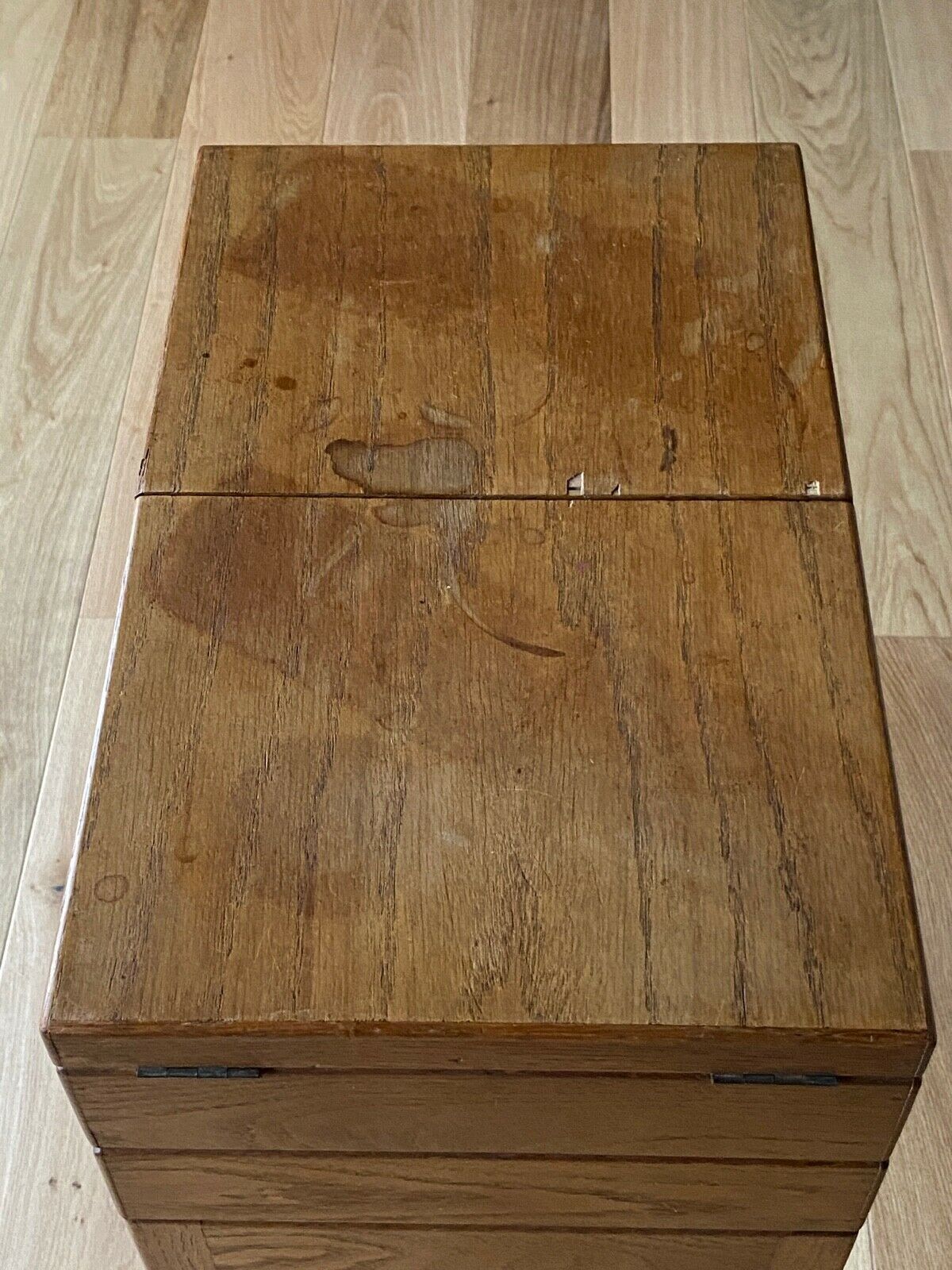 Sewing worker with xx th drawer system 4 feet