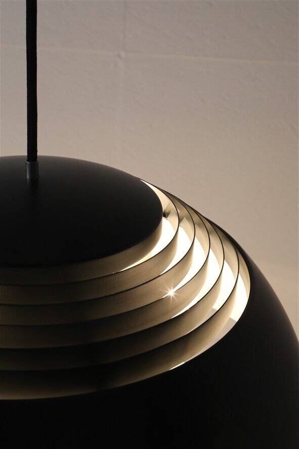 Noir Louis Poulsen 'AJ Royal 500' / Arne Jacobsen / Design danois moderne du milieu du siècle
