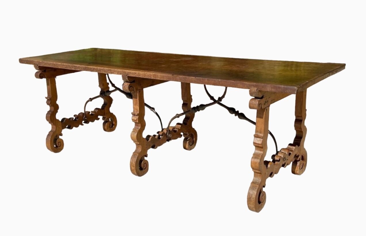 17th Century Spanish Walnut Table