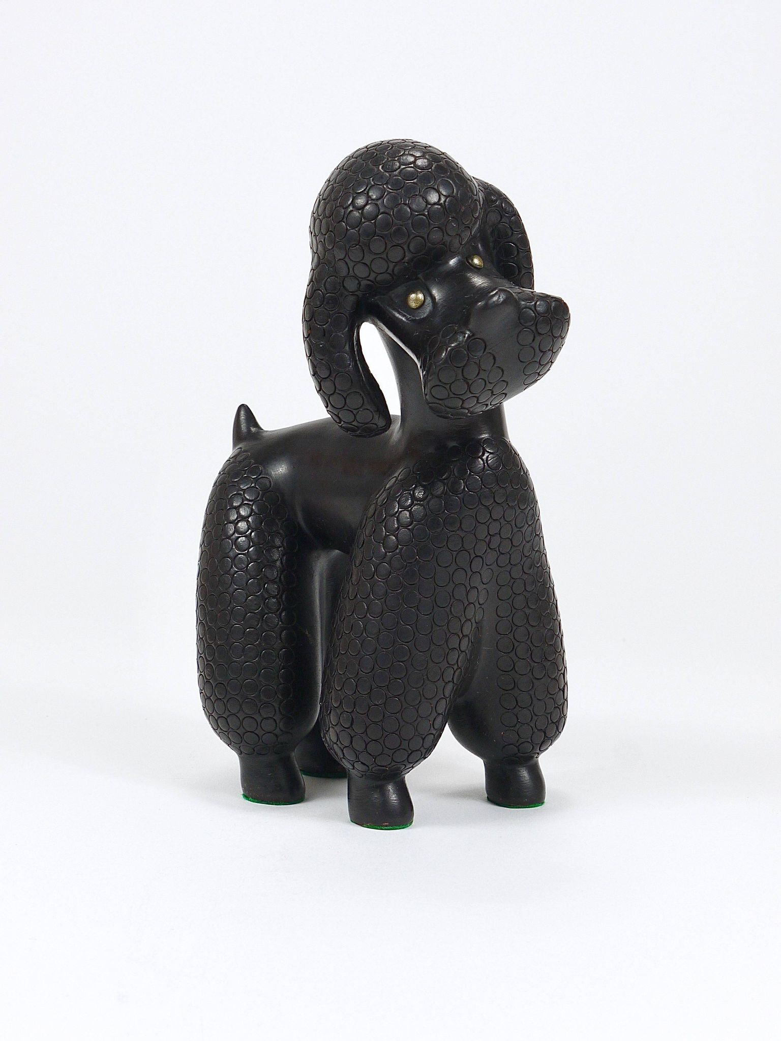 Charming figurine sculpture of a poodle dog by Leopold Anzengruber, Austria, 1950s.