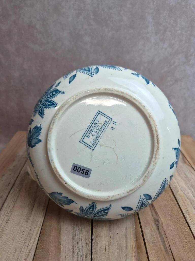 Small chubby jug Sarreguemines Burgos – old blue and white earthenware