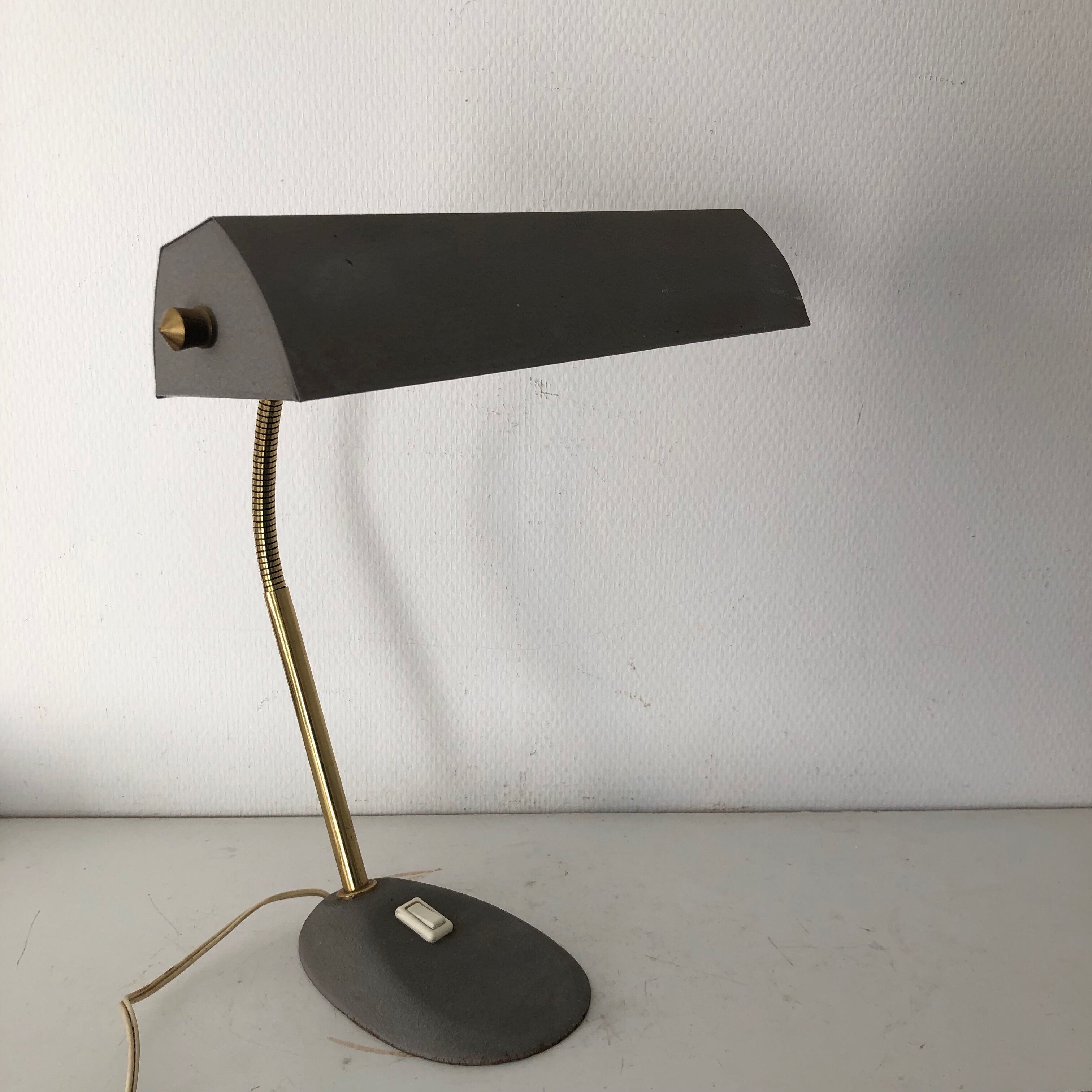 Vintage 1960 40cm grey cement Aluminor banker lamp