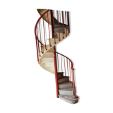 Escalier en colimaçon ancien 1900