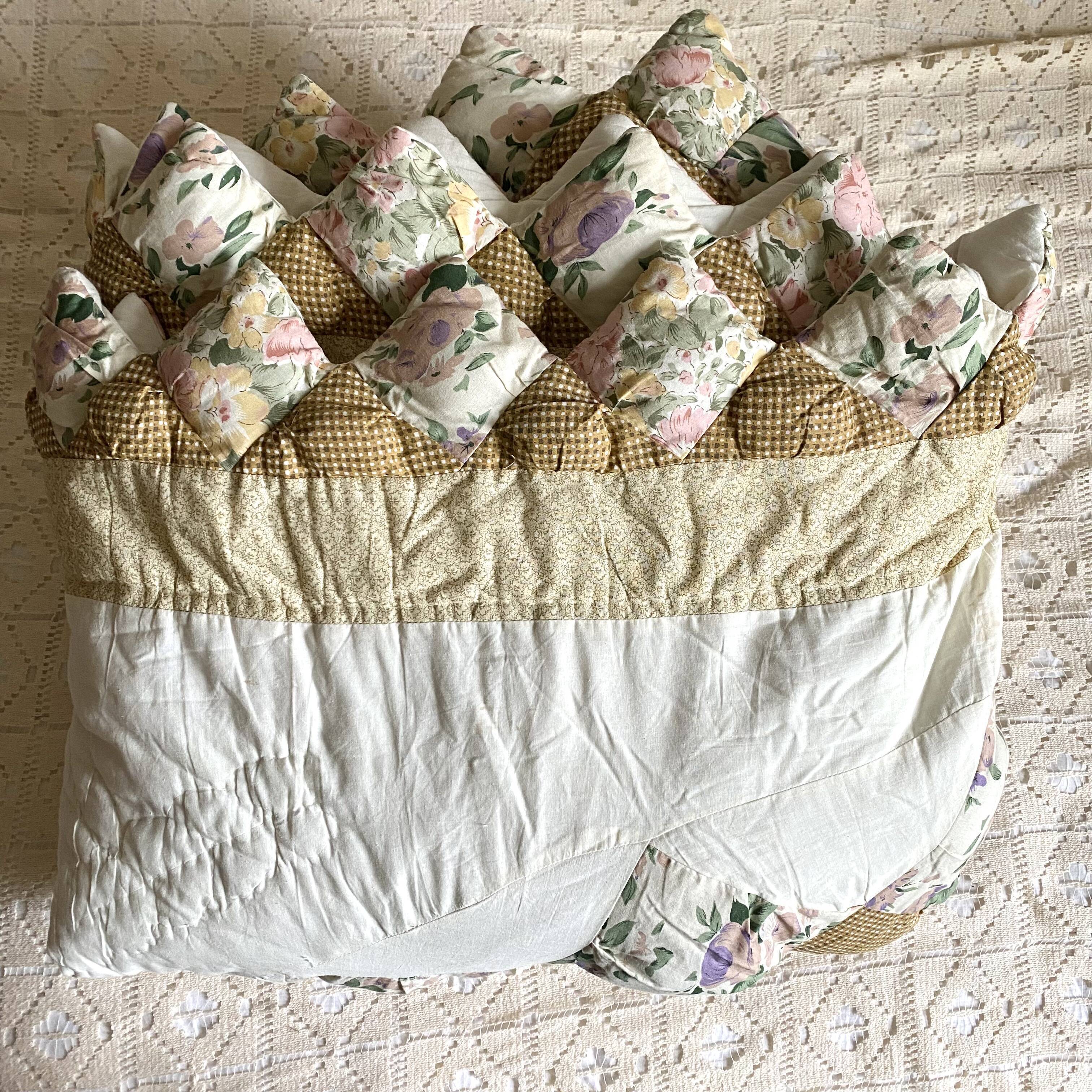 Quilted patchwork bed cover