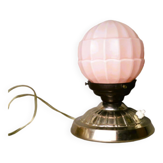 Lampe de table Art Déco portugaise avec globe en opaline rose