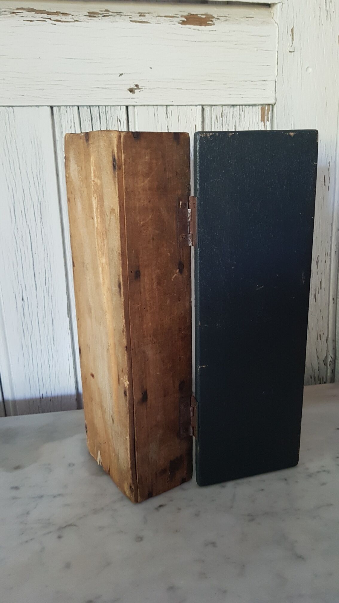 Old wooden binder box