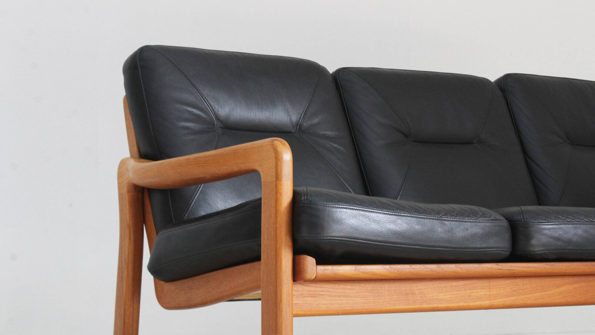 Vintage mid-century sofa solid teak Holstebro MöbelFabrik 1960s