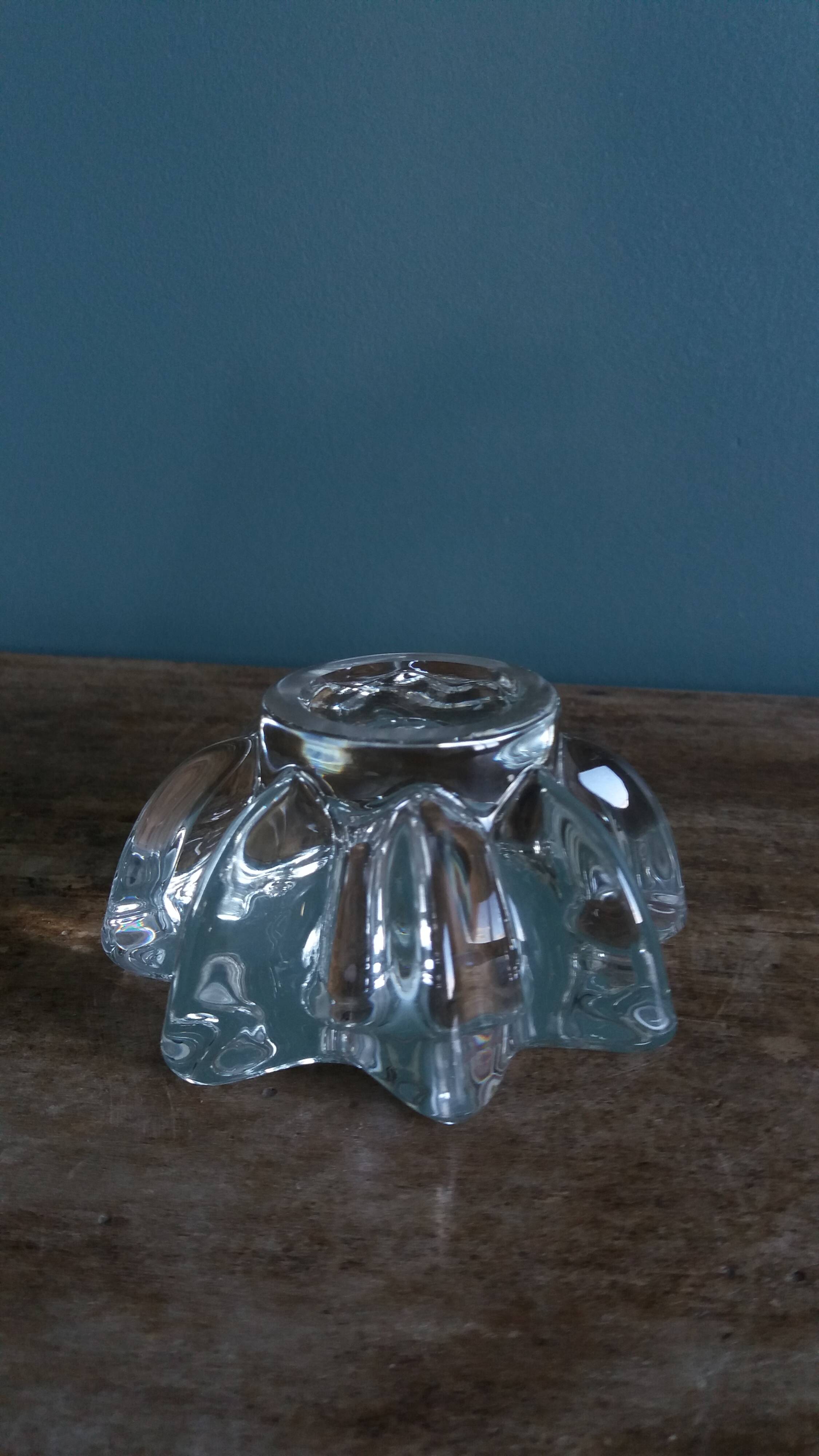 Star or flower candle holder in glass or crystal