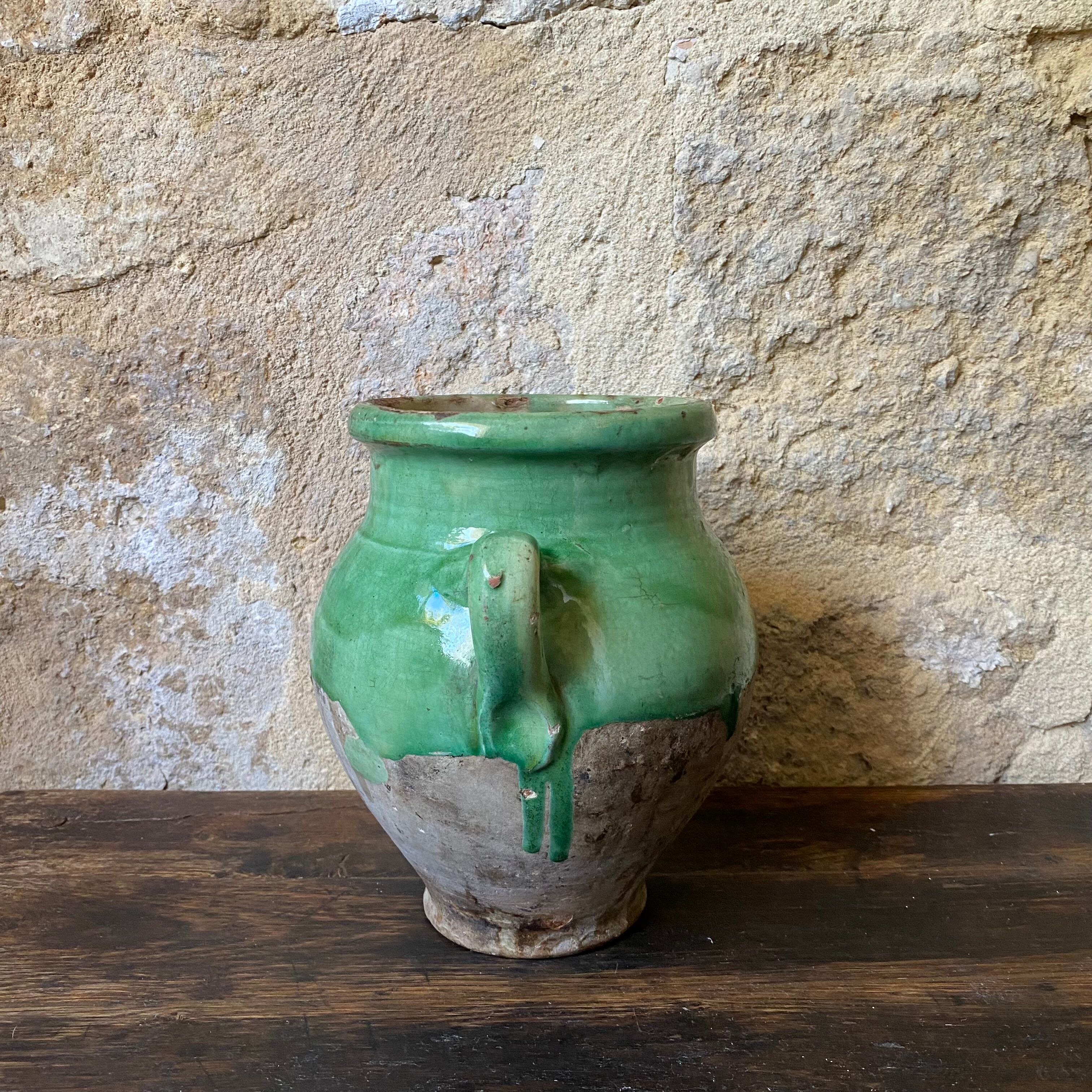 Green grease pot