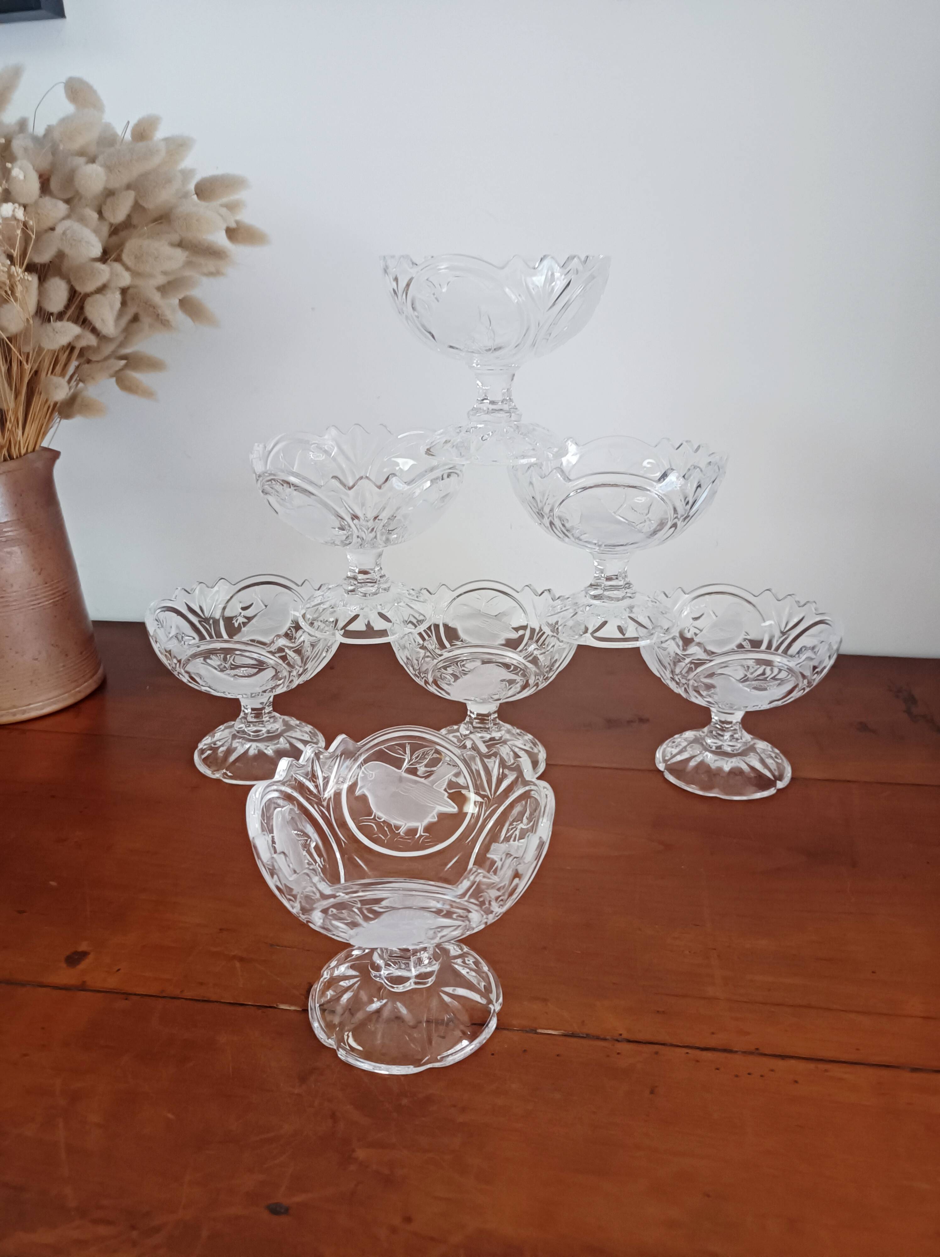 Set of 7 Arques crystal dessert bowls, Passereaux, bird decor