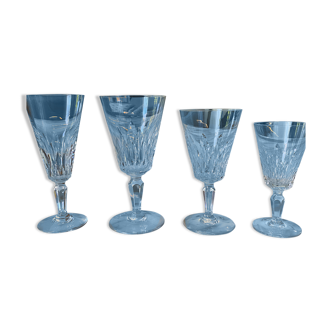 Partie de service de verres Baccarat