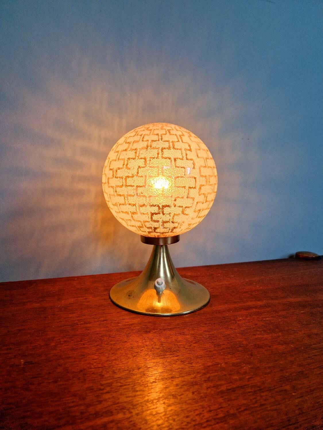 Space Age brass and textured glass table lamp, 1970s