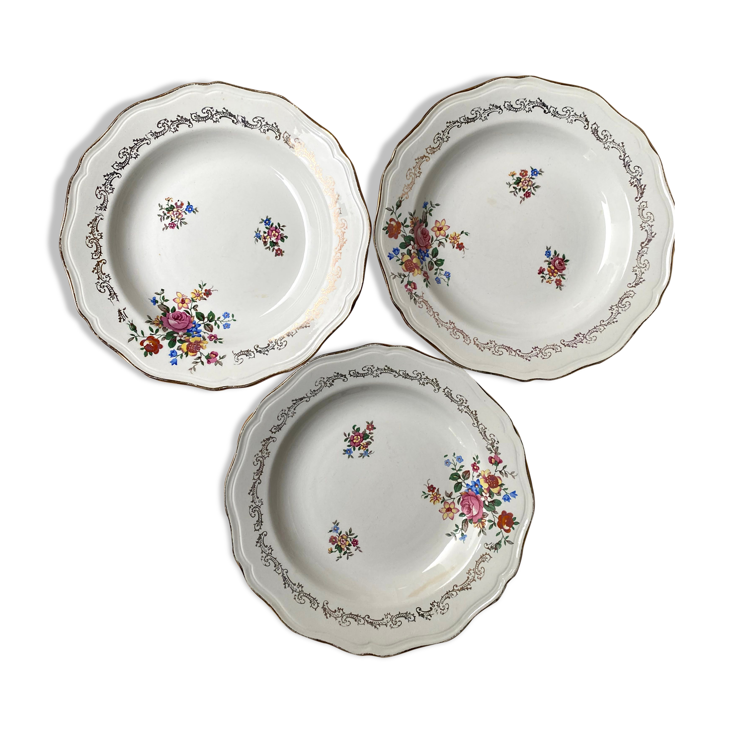 Set of 3 hollow plates The Almond Mira