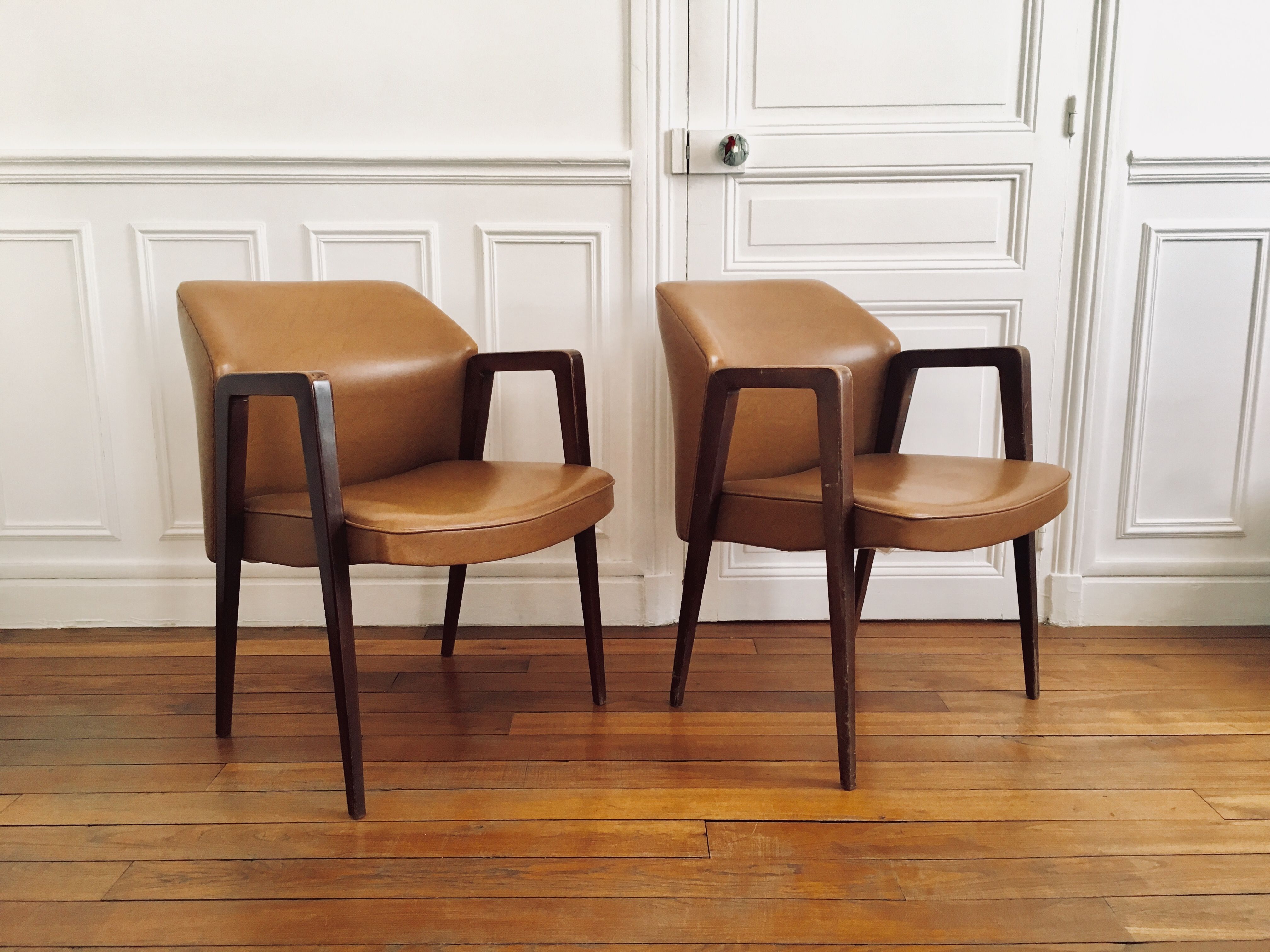 Paire de fauteuils vintage par Zol