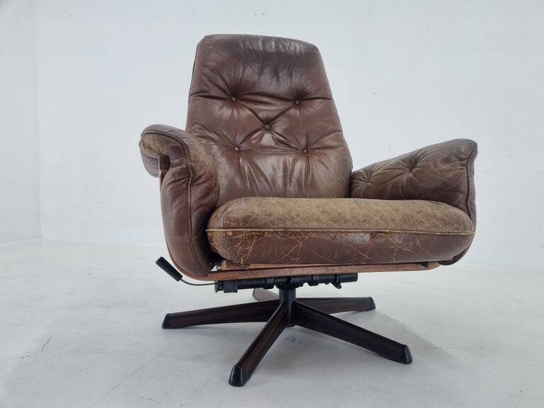 Midcentury Swivel Leather/Wood Armchair Göte Möbler Nässjö, Sweden, 1960s