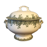 Soup pot in antique earthenware