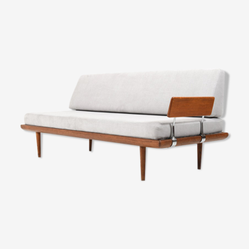 Daybed 'Minerva' en teck de Peter Hvidt - Orla Mølgaard Nielsen