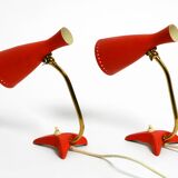 Paire de lampes de table Diabolo en forme de patte de corbeau rouges de style Mid Century Modern de Cosack.