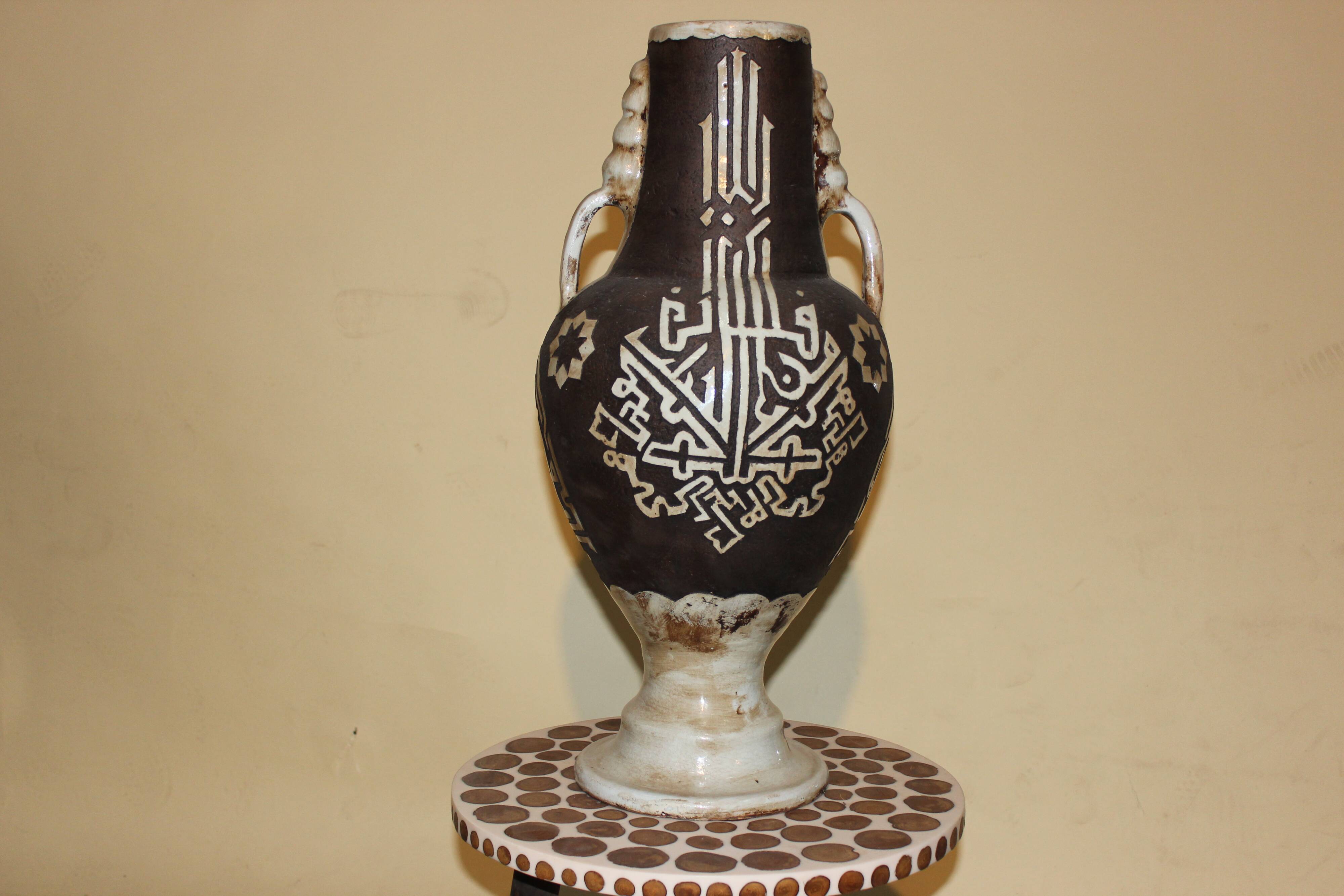Ceramic vase