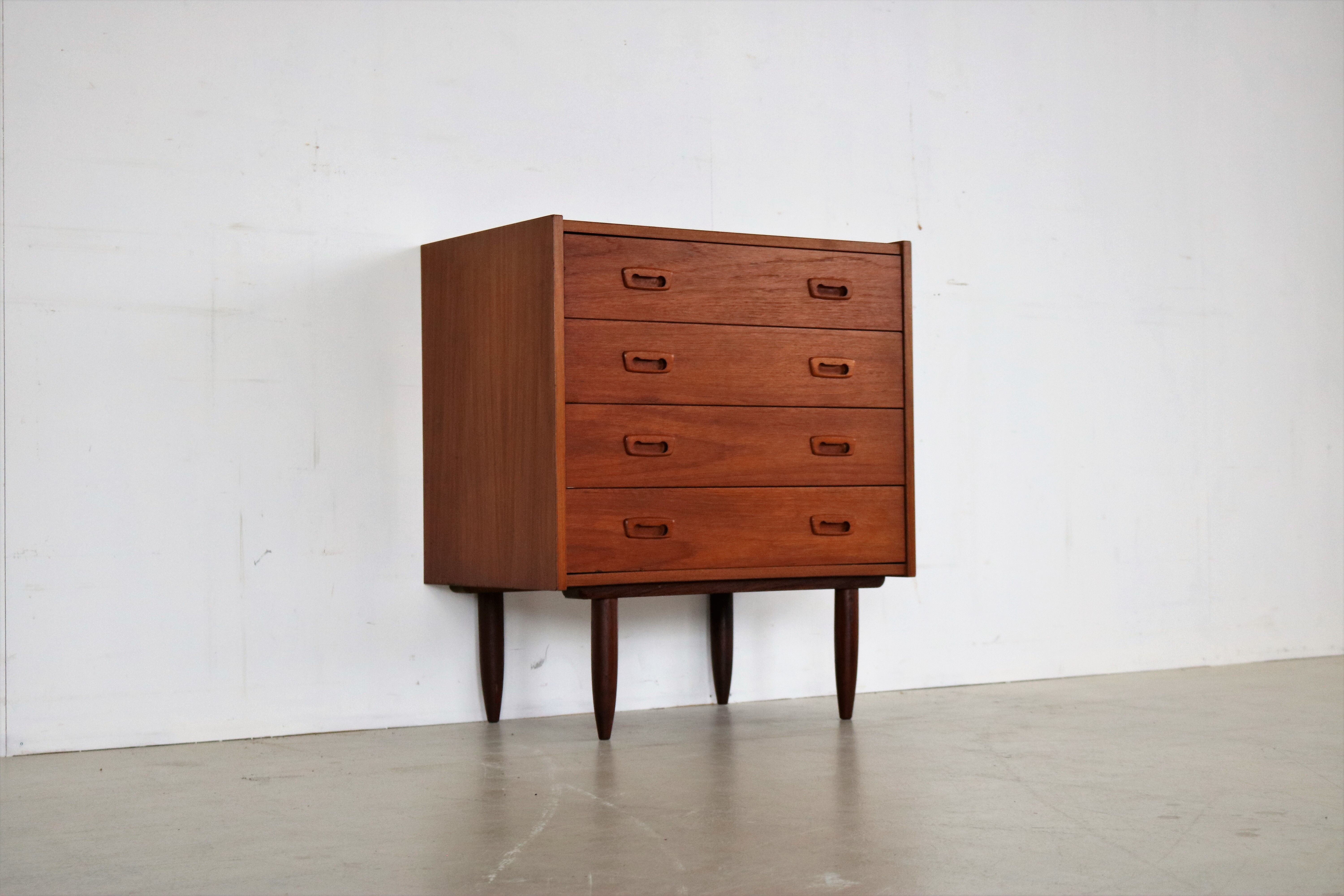 Vintage teak chest of drawers