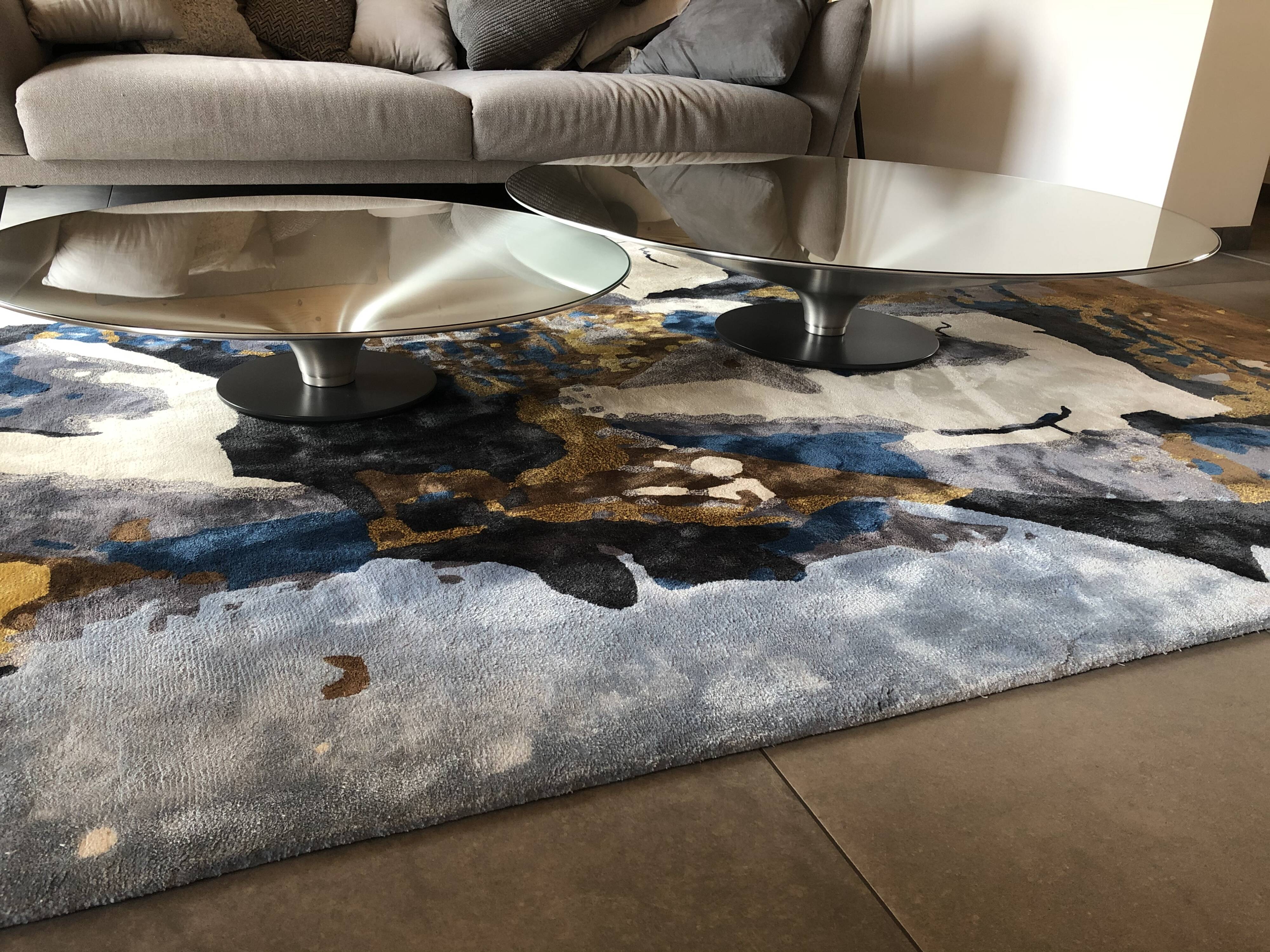 Table Roche Bobois Ovni