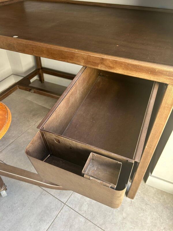 Meuble tri postal avec tabouret