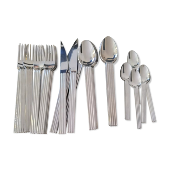 Set de 27 couverts Stateg
