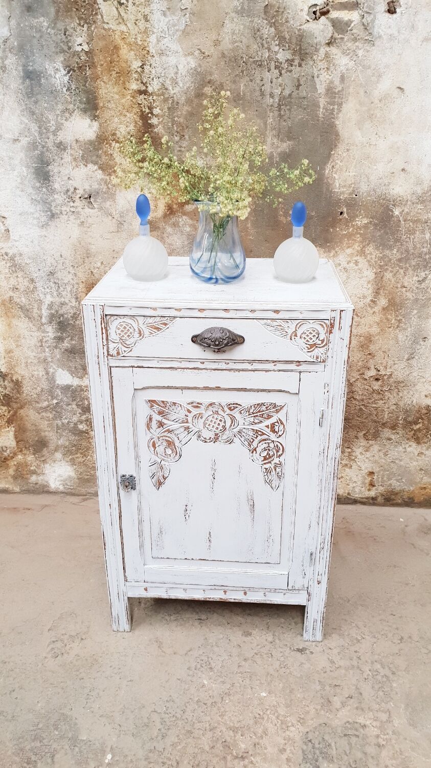 Vintage art deco buffet