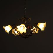 Suspension florale vintage de W. Müller-München des années 1980.