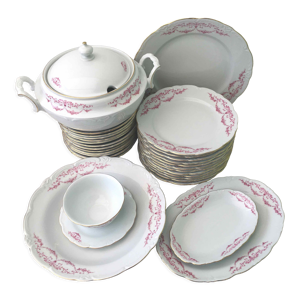 Service de table en porcelaine