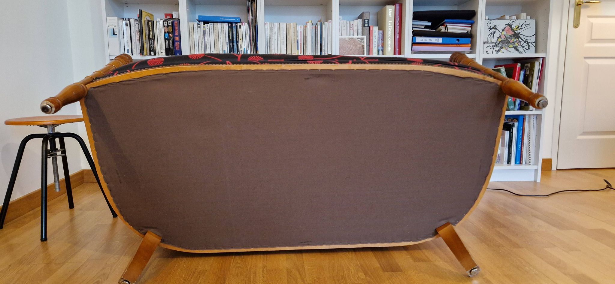 Two-seater sofa