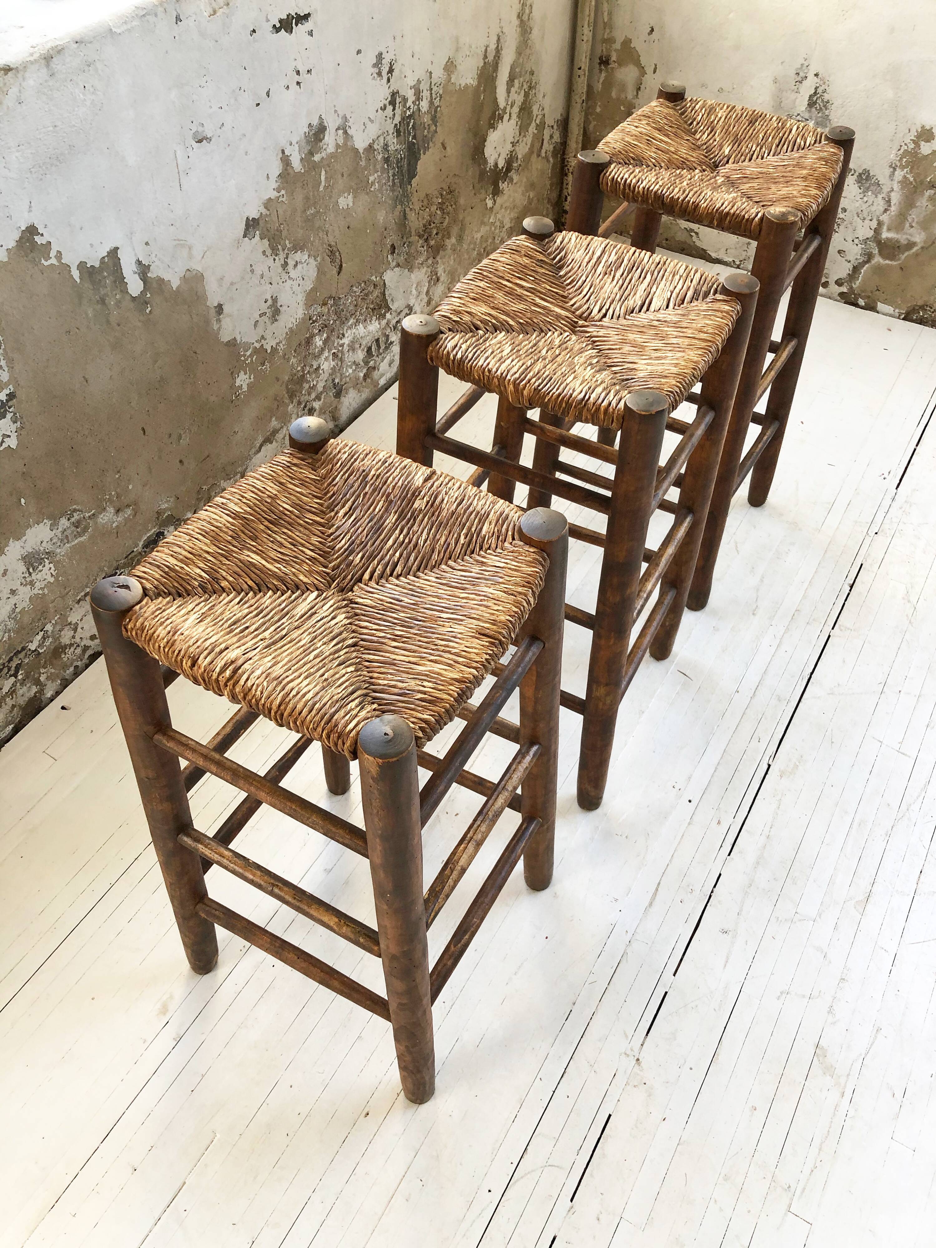 Set of 3 high straw stools