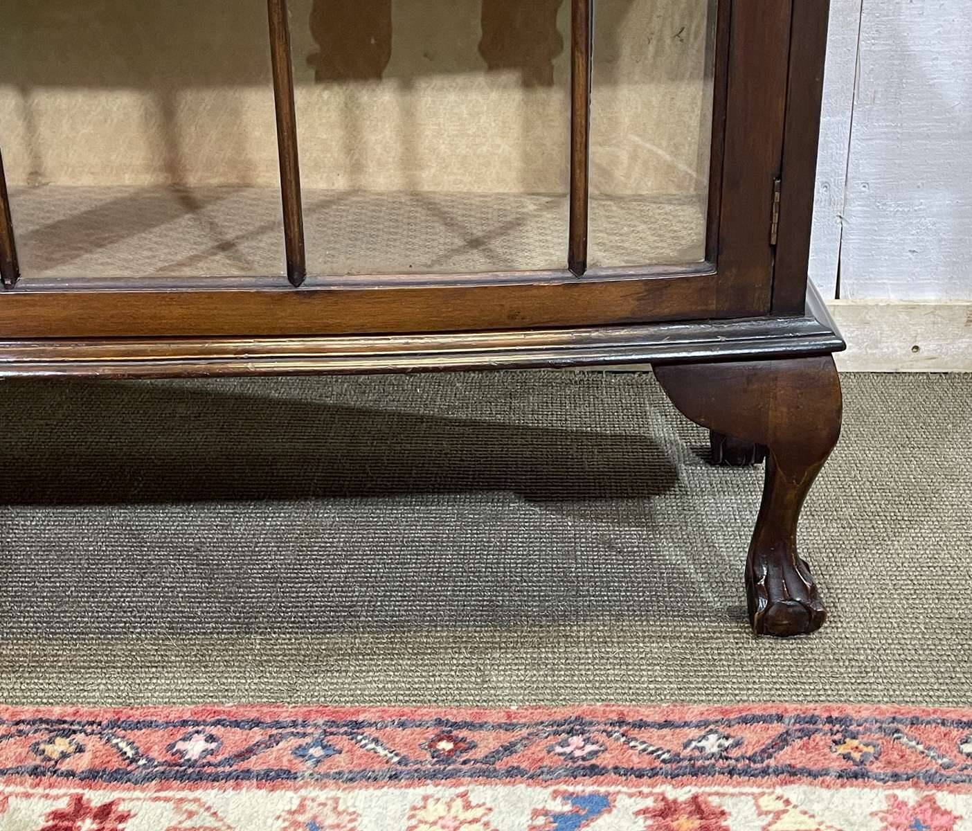 Early 20th century English mahogany display cabinet