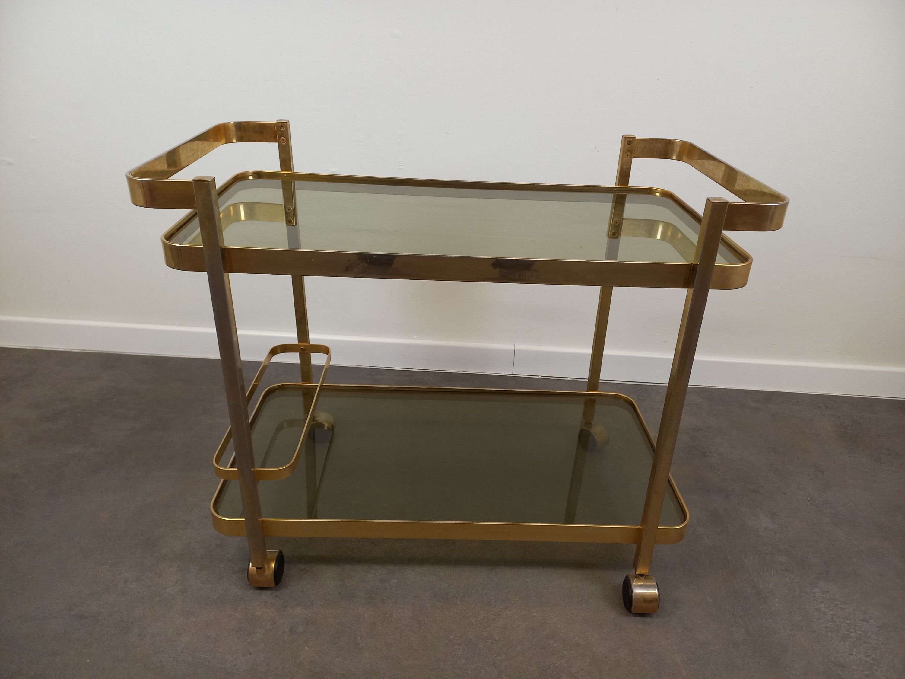 Dessert, bar on wheels 80s