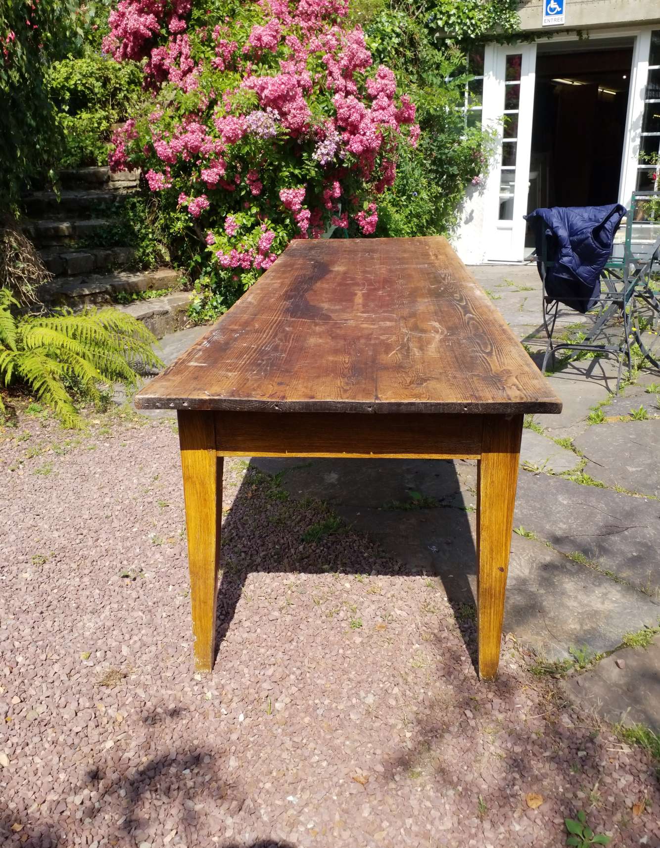 Farmhouse table
