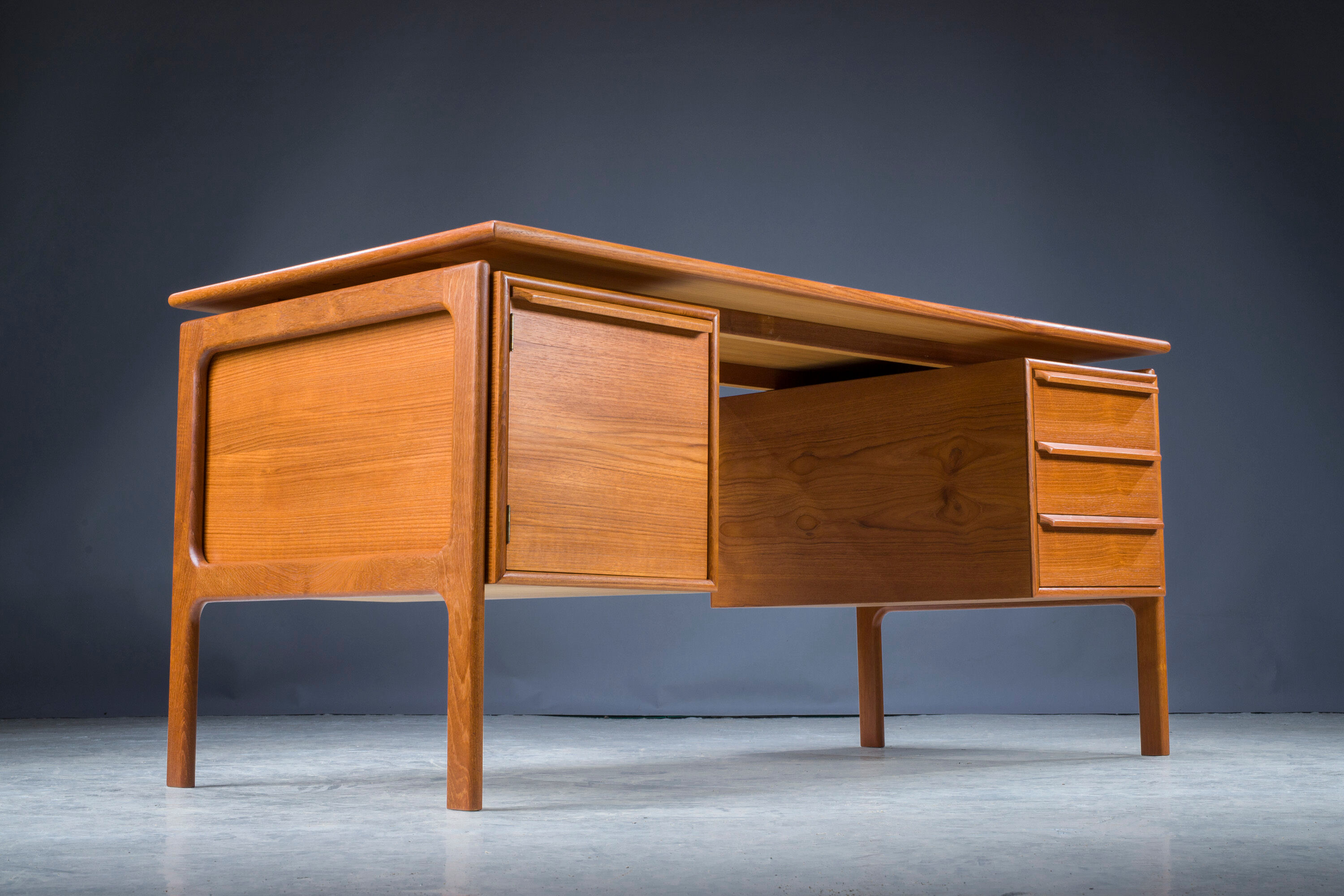Mid-Century Teak Desk from GV Møbler, 1960s