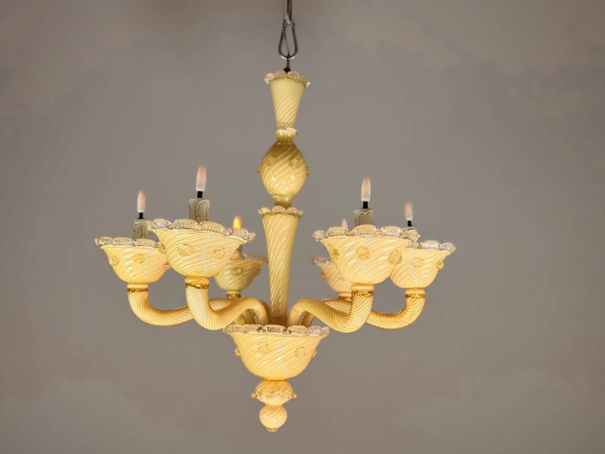 Lustre vénitien en verre de Murano jaune, vers 1950