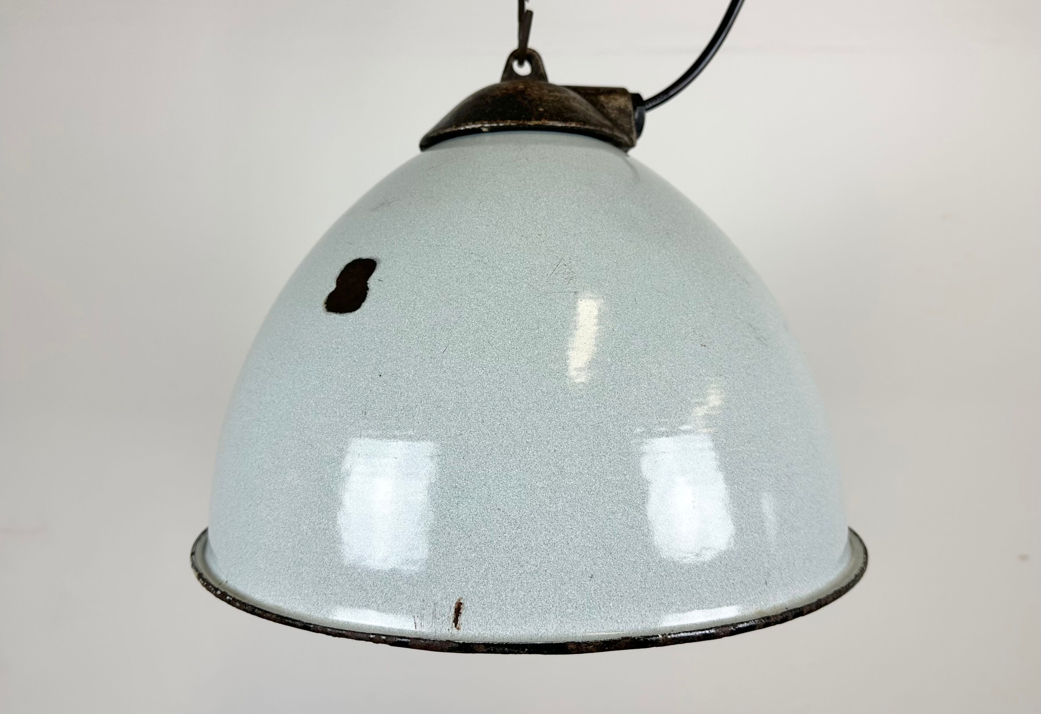 Industrial grey enamel factory lamp with cast iron top, 1960s