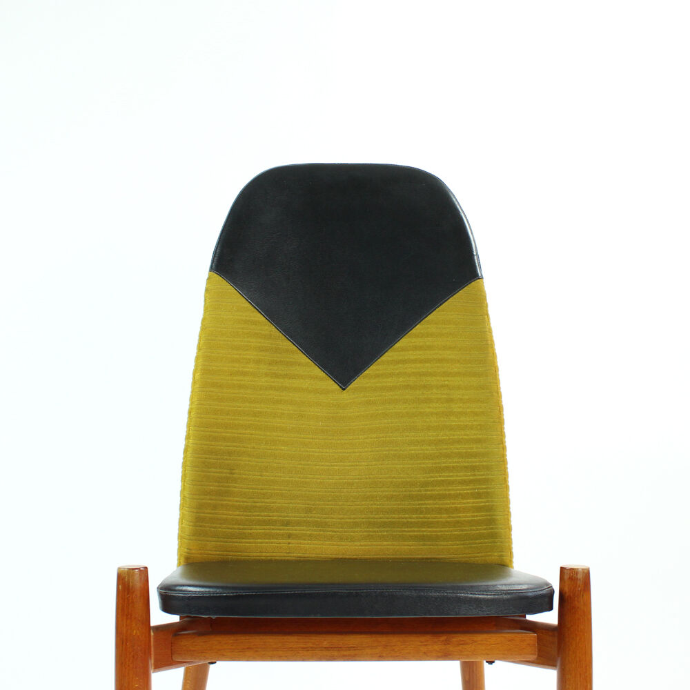 Tall Dining Chairs in Teak Wood, Czechoslovakia circa 1970