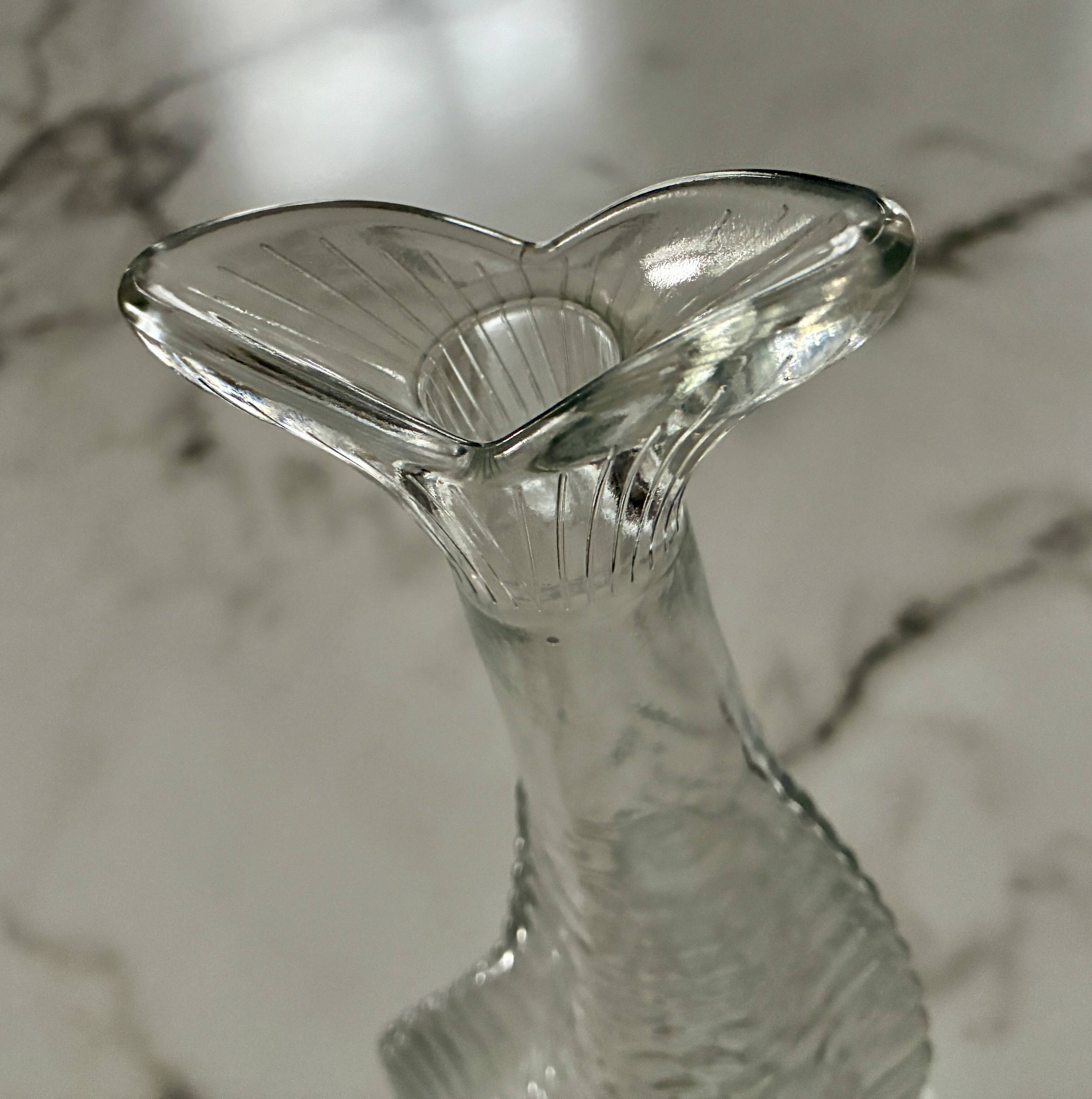 Glass fish carafe