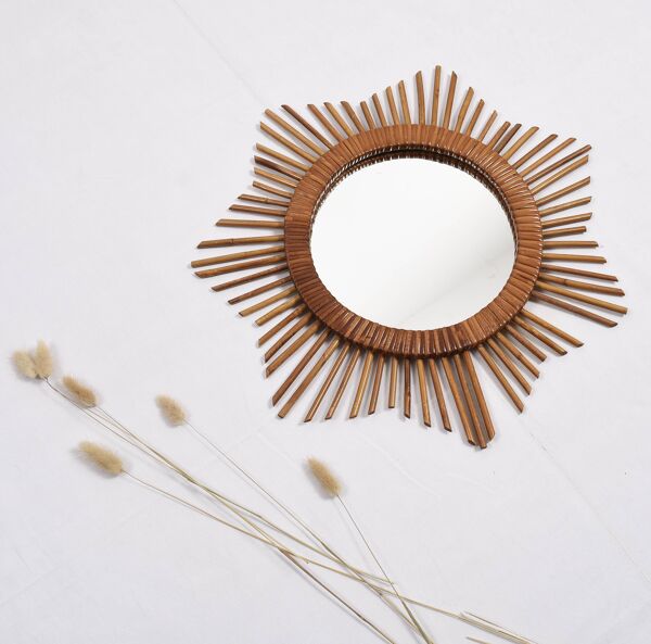 Miroir soleil ancien en rotin en forme d'étoile